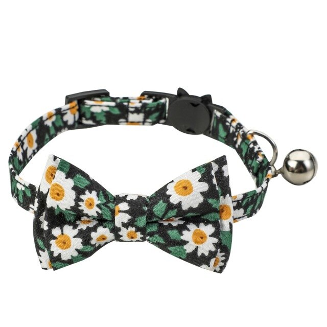 Flower Pattern Collar