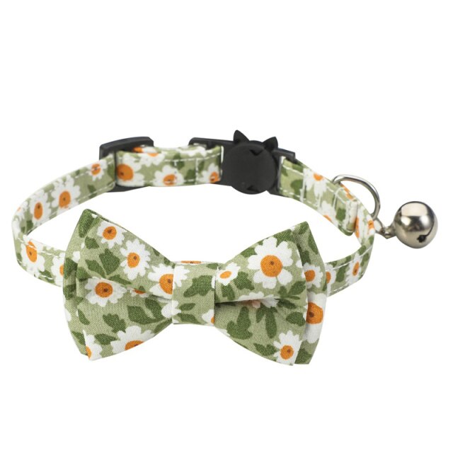 Flower Pattern Collar