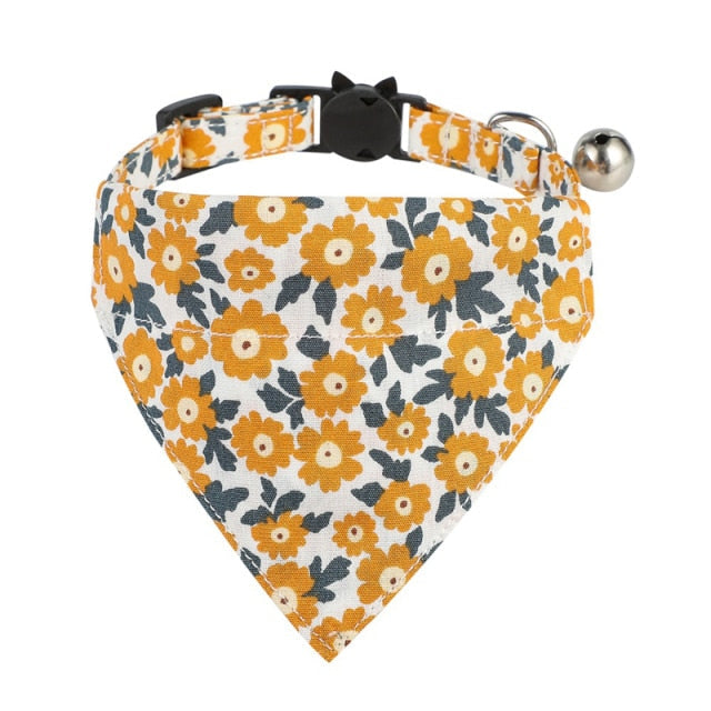 Flower Pattern Collar