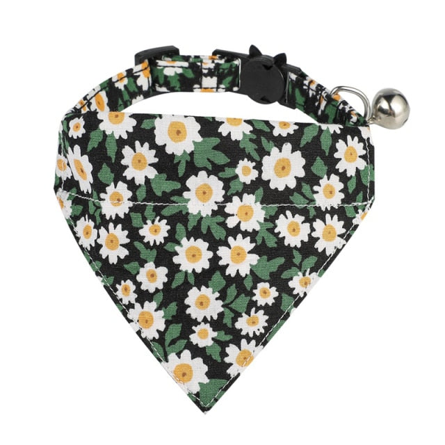 Flower Pattern Collar