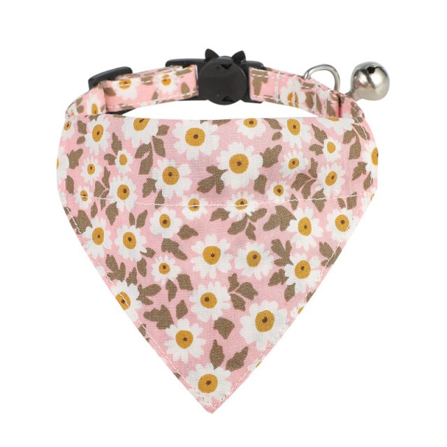 Flower Pattern Collar