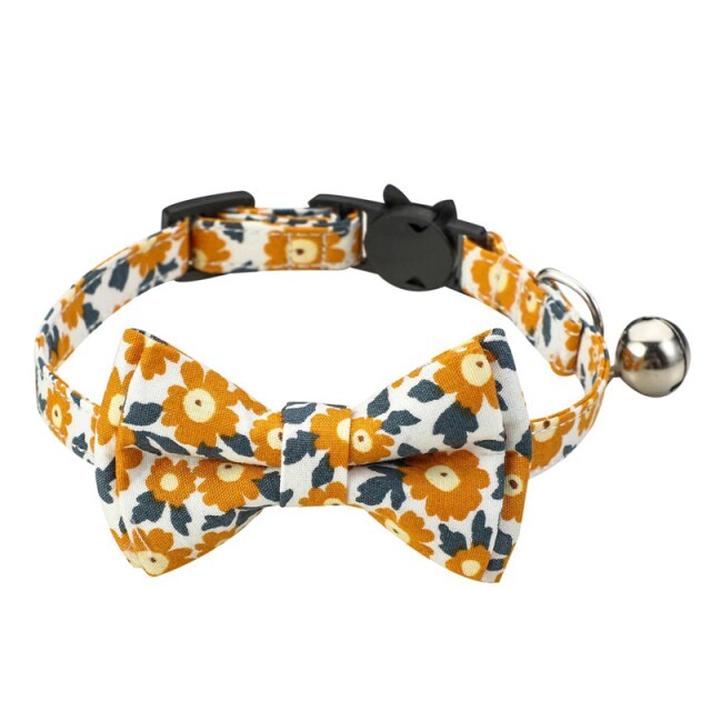 Flower Pattern Collar